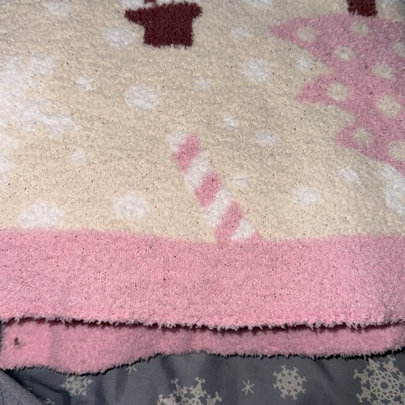 Cupcakes and Cashmere Christmas oversize RARE snowman throw ☃️☃️⛄️❄️ - Picture 6 of 9